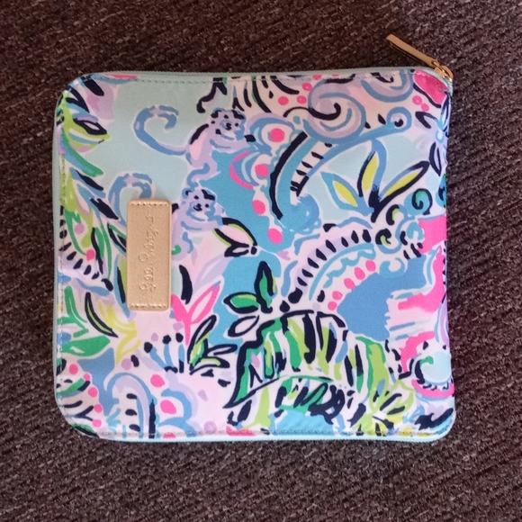 🆕 🐒HTF Lilly Pulitzer🐒 - Getaway Packable Tote - Picture 3 of 8